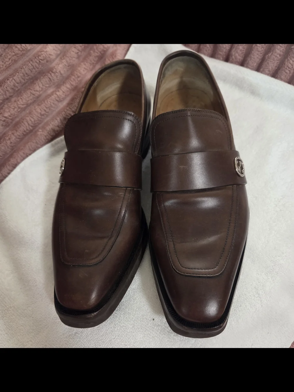 Gucci polished brown